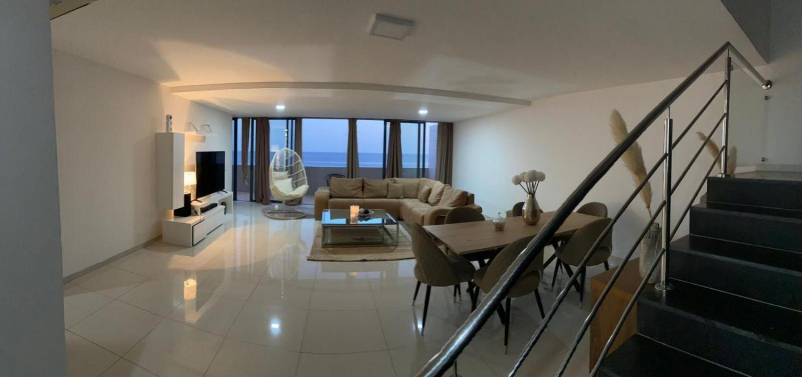 Nice Duplex, Прая Екстериор снимка